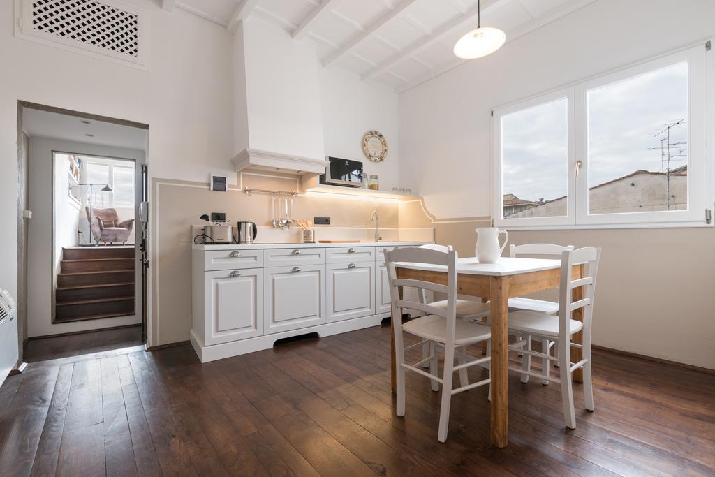 Charming Attic Niche Apartment Florence Exterior photo