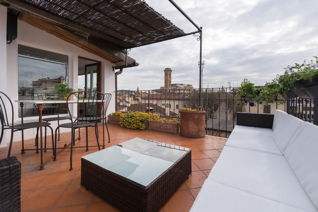 Charming Attic Niche Apartment Florence Exterior photo