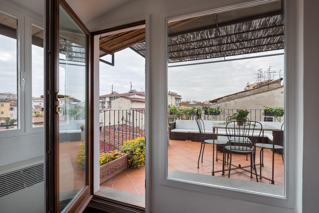 Charming Attic Niche Apartment Florence Exterior photo